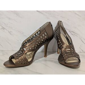 Tahari Women's Bronze Solid Lucie Slip-On Peep Toe Leather 3.5" Heels Size 8M